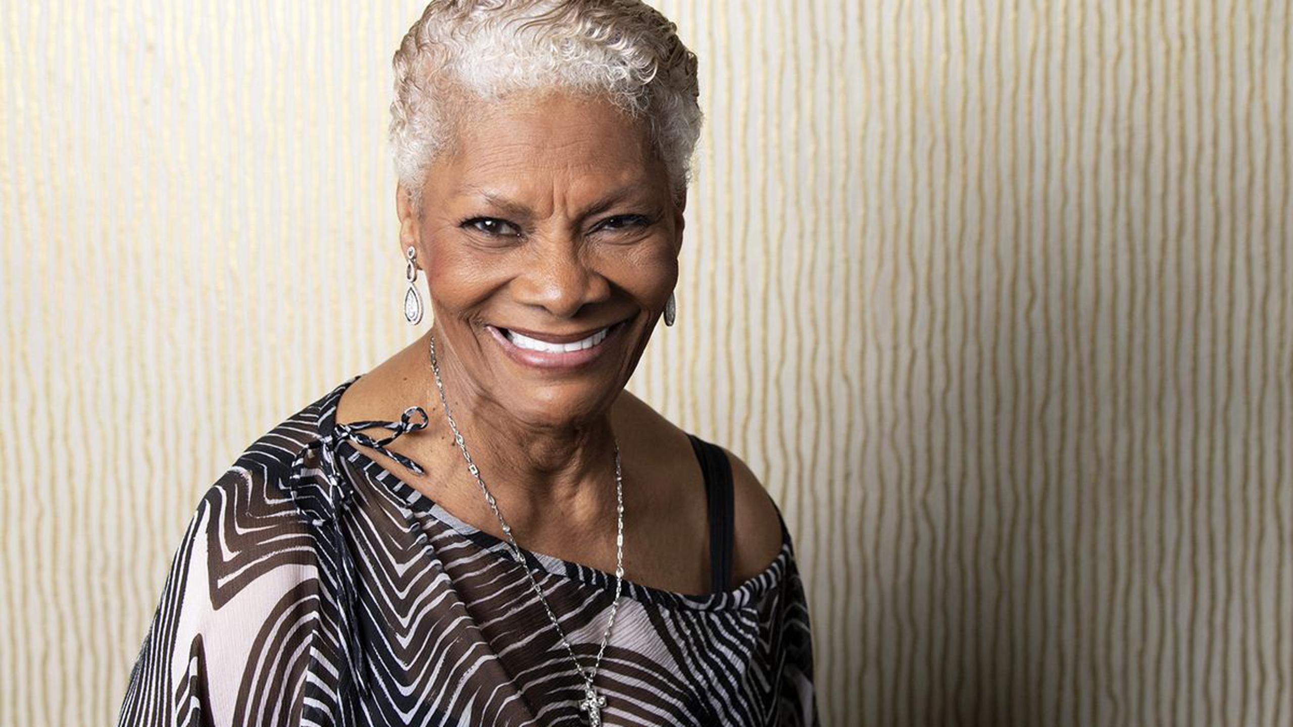 Tickets for Dionne Warwick in Southend | Wegow