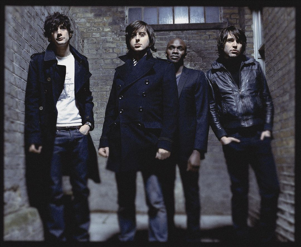 Fotografia promocional de Dirty Pretty Things.