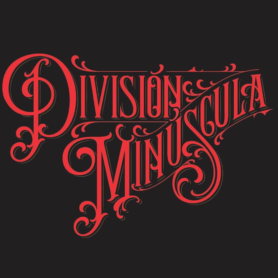 Fotografía promocional de Concierto de Division Minuscula en Santa Ana