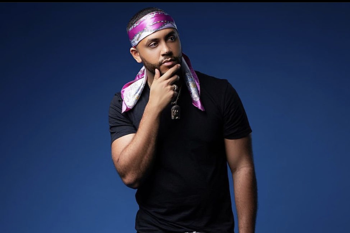 Fotografía promocional de Concierto de DJ Adoni en Newark