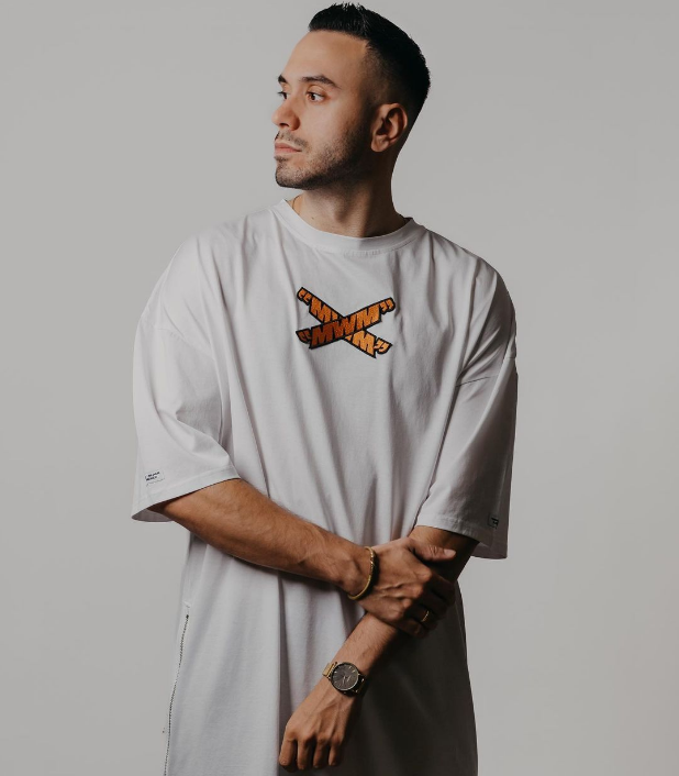 Fotografía promocional de DJ Baste