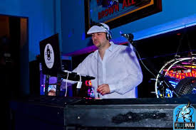 Fotografía promocional de DJ CEO