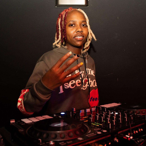 Fotografia promocional de DJ Cerro.