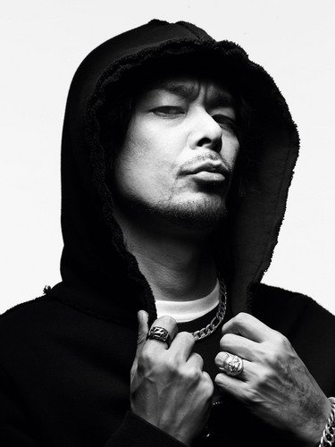 Fotografia promocional de DJ Krush.