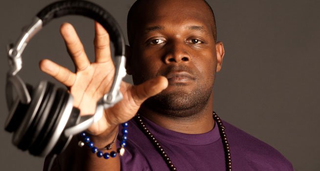 Fotografía promocional de DJ Logic