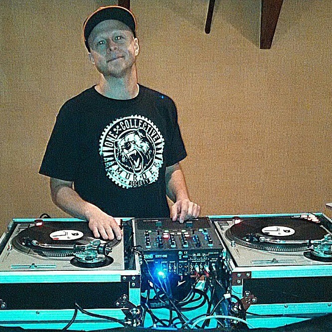 Fotografía promocional de DJ Luv