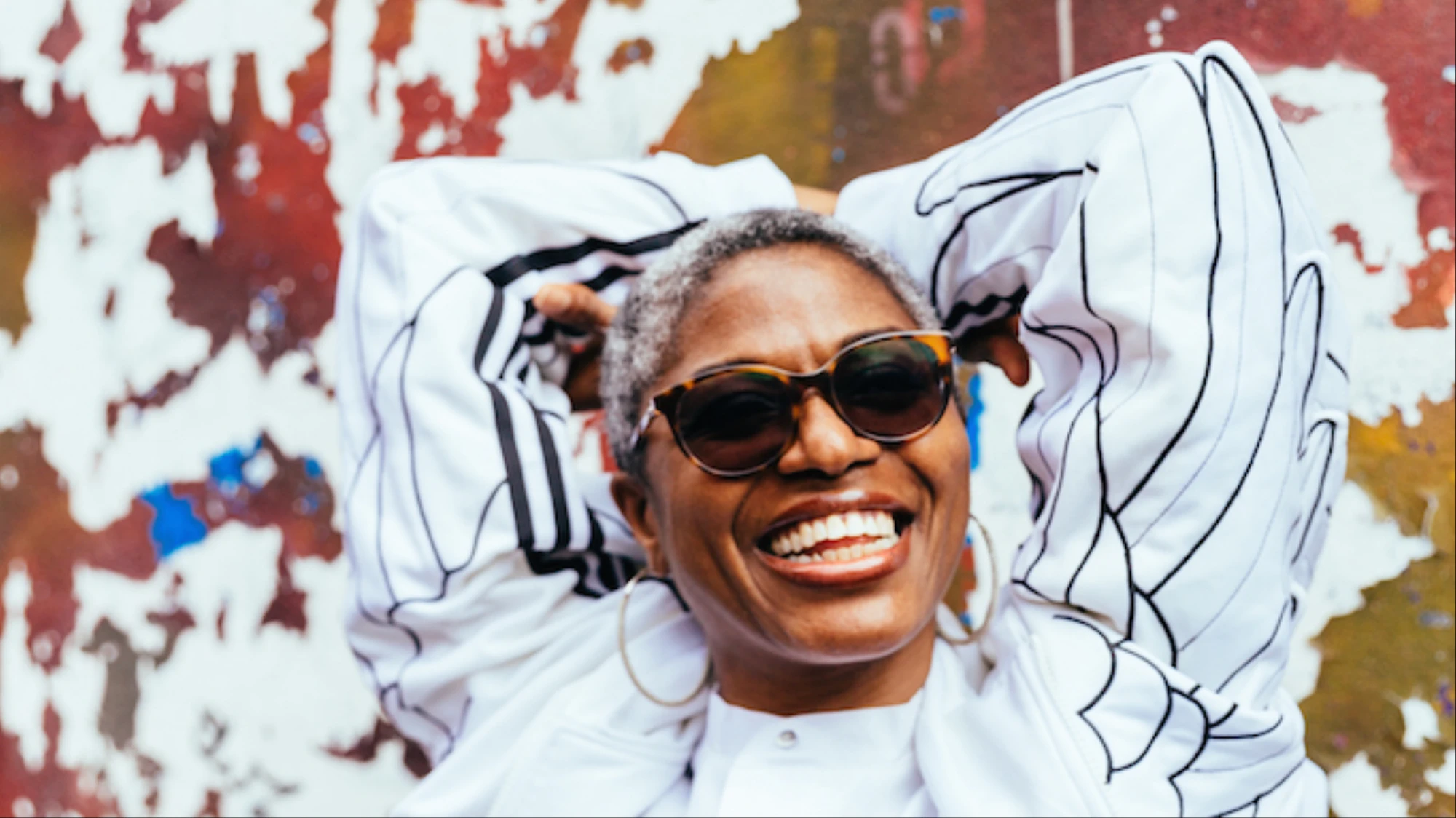 Fotografía promocional de DJ Paulette