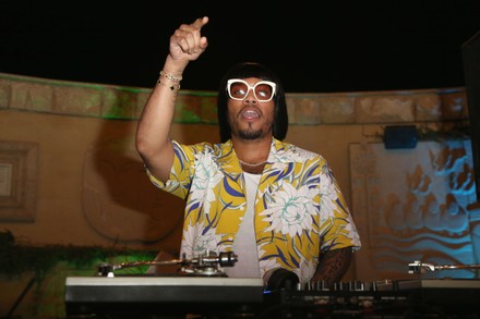 Promotional photograph of Concierto de DJ Pee Wee en Londres.