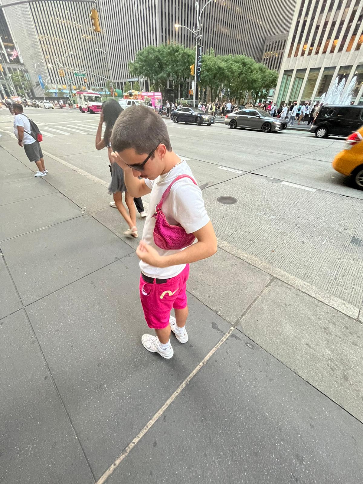 Fotografía promocional de DJ Popi