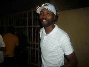 Fotografia promocional de DJ QT.