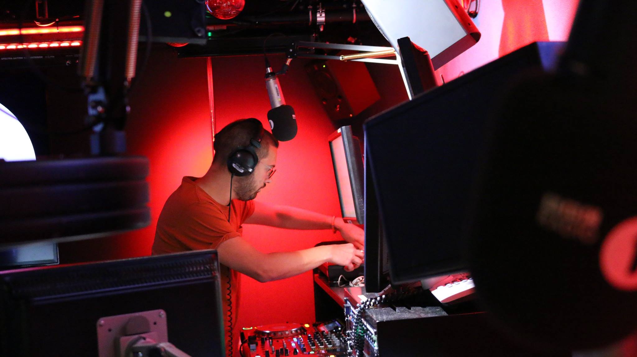 Fotografía promocional de DjRUM