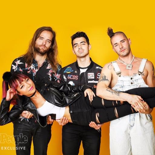 Fotografía promocional de dnce