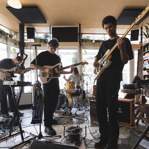 Fotografía promocional de Docile Bodies