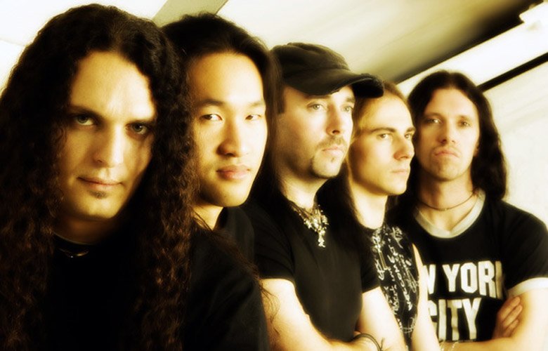 Fotografía promocional de DragonForce