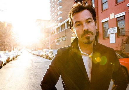Promotional photograph of Duncan Sheik.