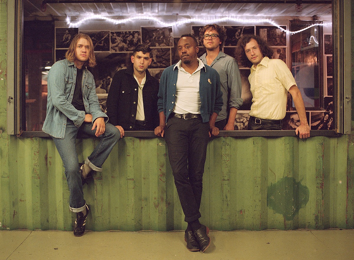 Fotografía promocional de Durand Jones & The Indications