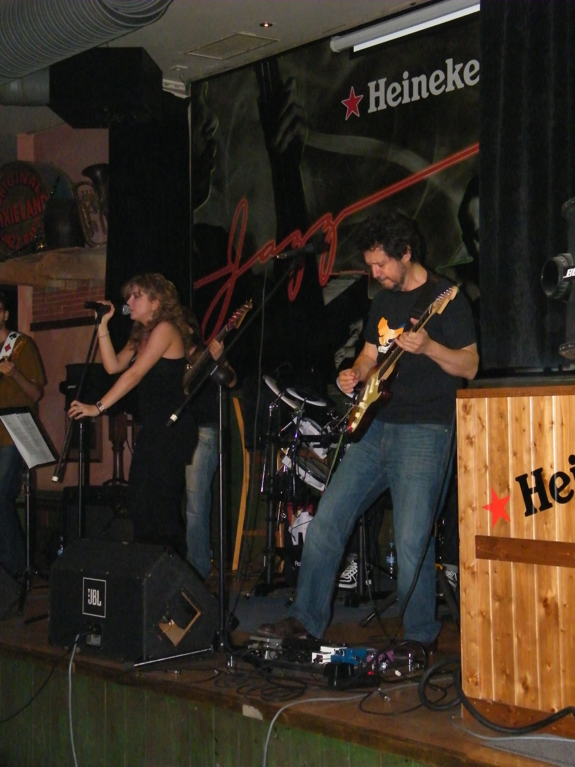 Fotografia promocional de Eagles Sunrise.