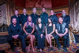 Promotional photograph of Concierto de Echoes of Pompeii en Chicago.