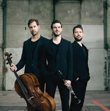 Fotografia promocional de Eclipse Trio.