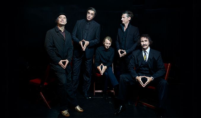 Fotografía promocional de Einstürzende Neubauten