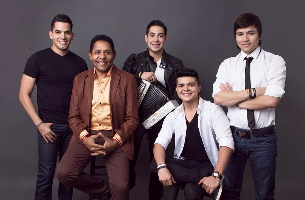 Fotografía promocional de Binomio de Oro de America