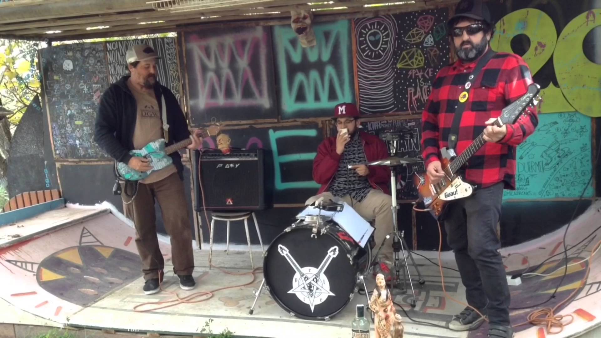 Fotografía promocional de El Lobo en tu Puerta