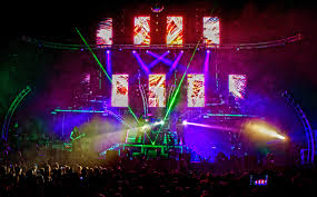 Promotional photograph of Concierto de El Monstero en St Louis.