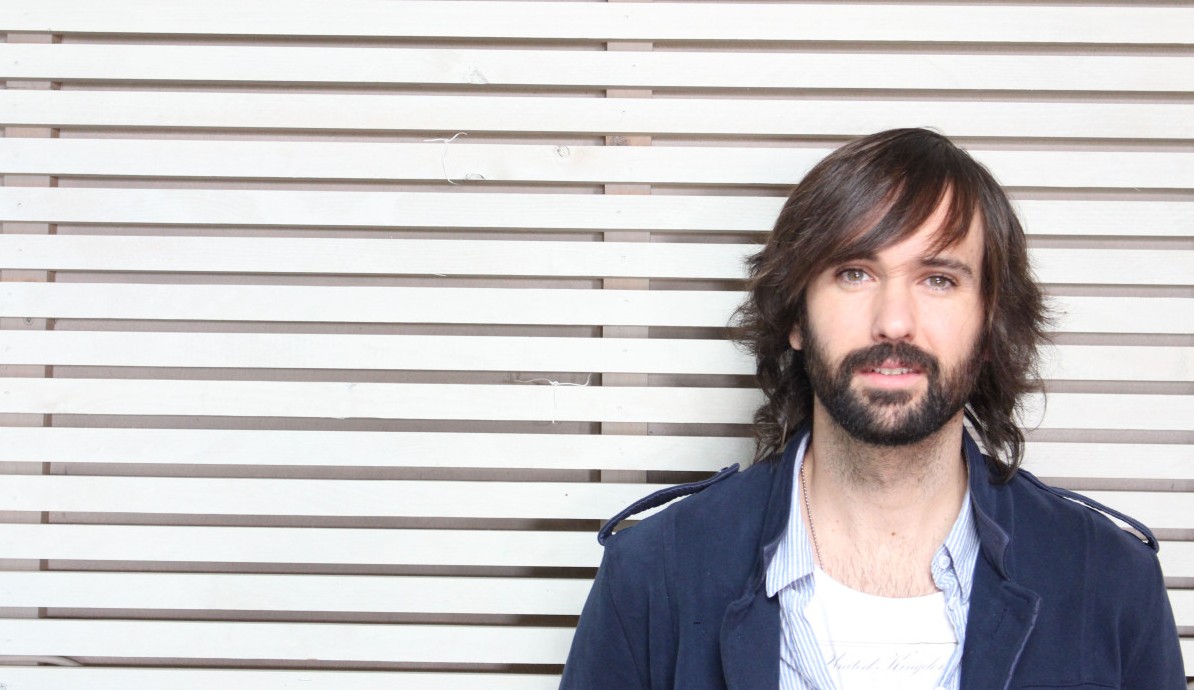 Promotional photograph of El Pescao.