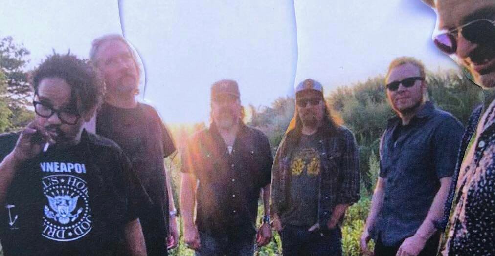 Promotional photograph of Concierto de Eleganza en Minneapolis.