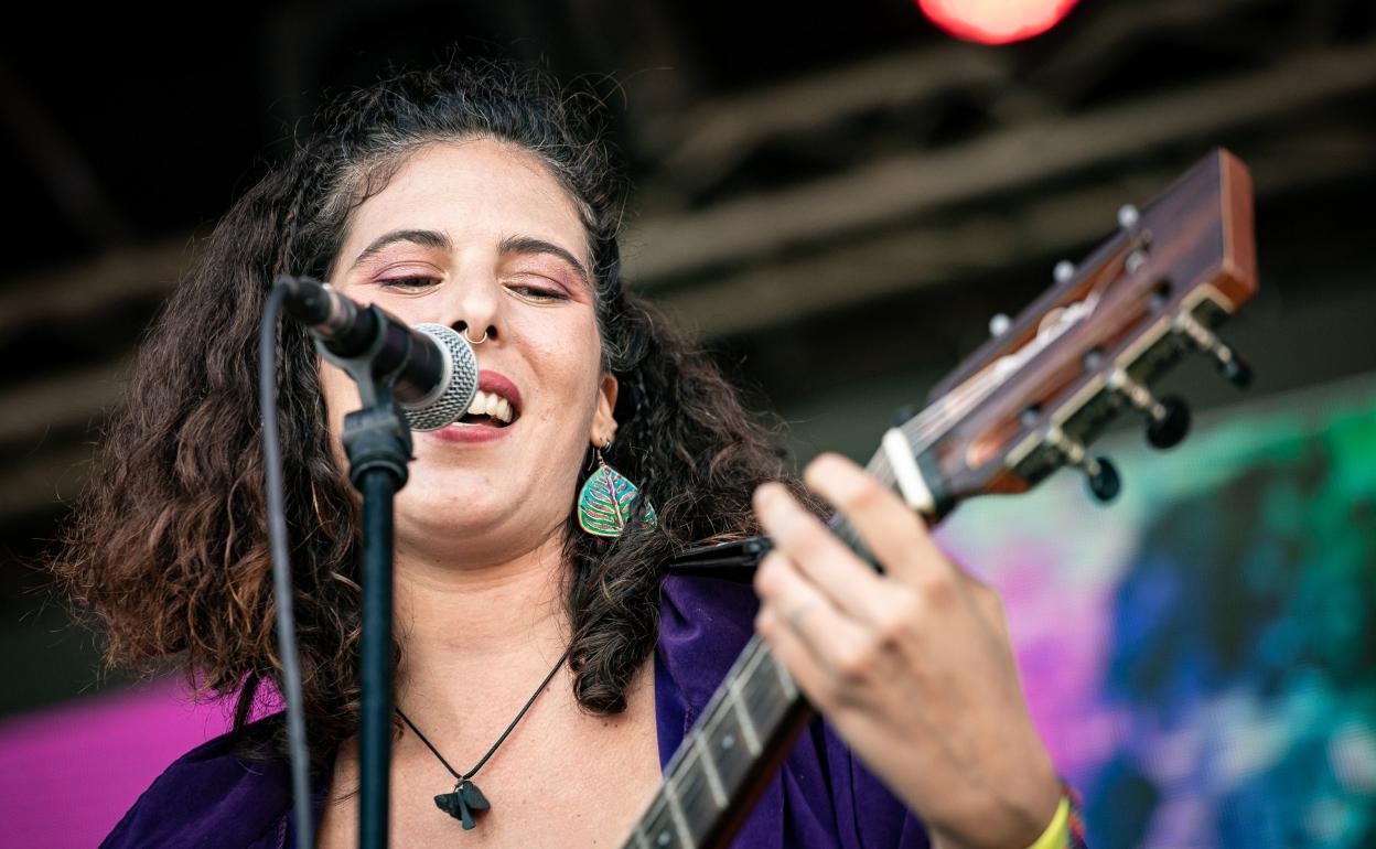 Fotografía promocional de Elena Saavedra