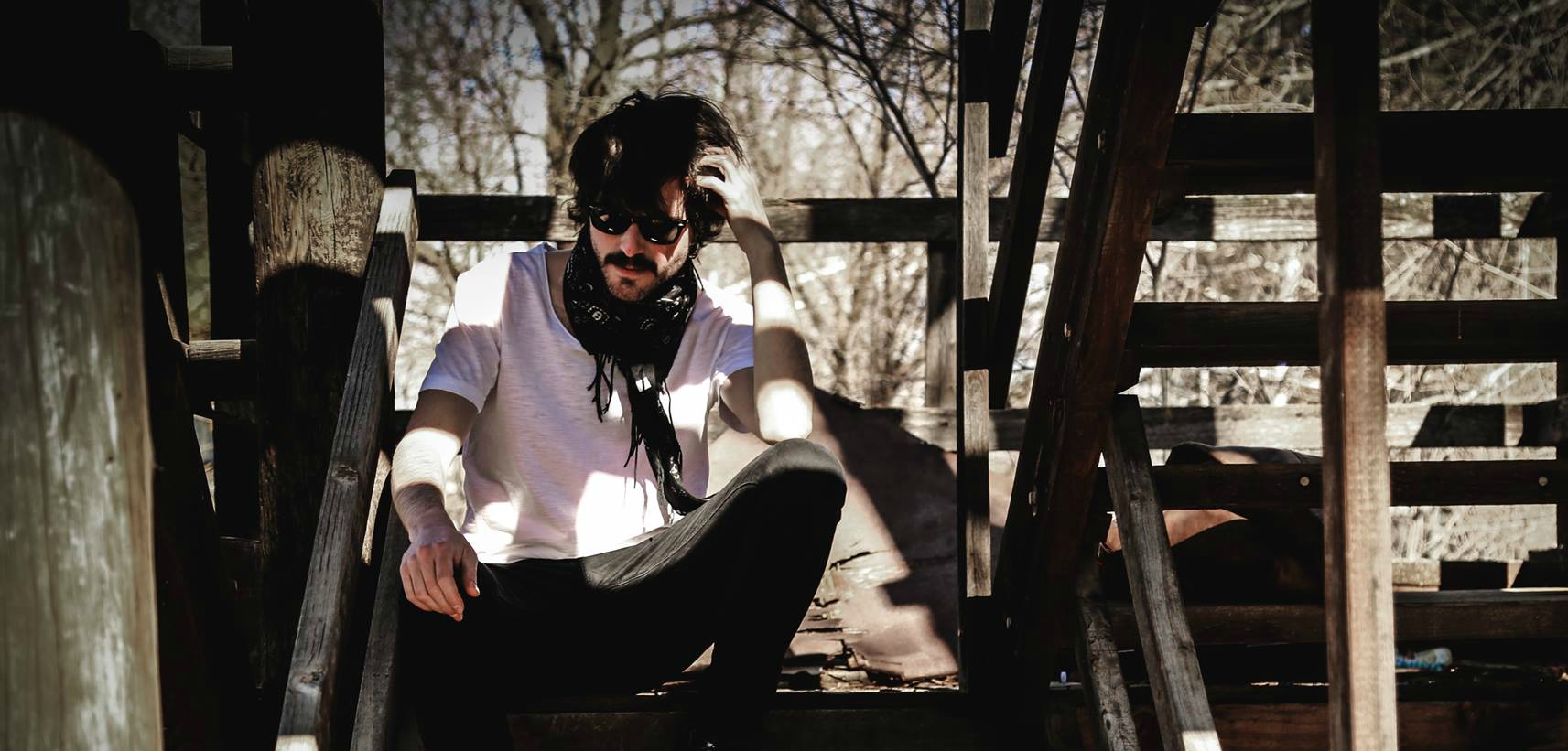 Fotografía promocional de Elías Serra