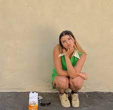 Promotional photograph of Concierto de Eliza McLamb en San Francisco.