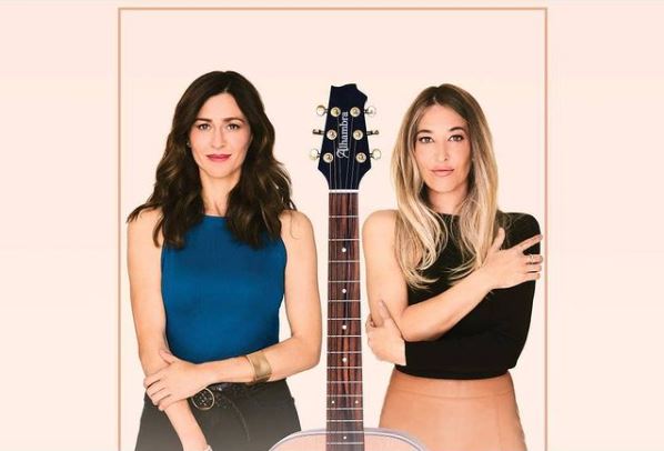 Promotional photograph of Ella Baila Sola.