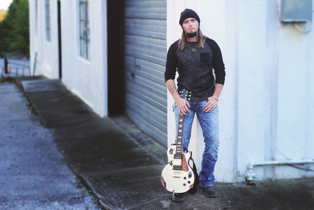 Fotografía promocional de Elvie Shane