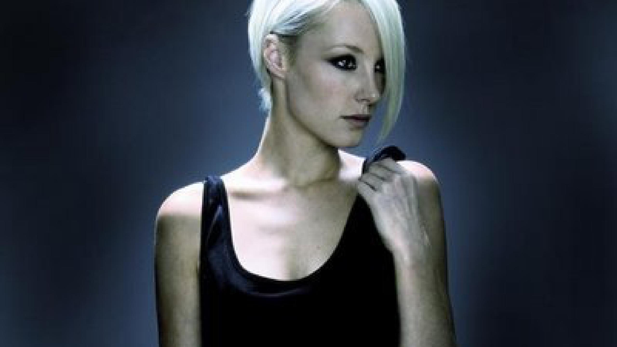 Emma Hewitt Tour Dates 22 23 Emma Hewitt Tickets And Concerts Wegow Spain