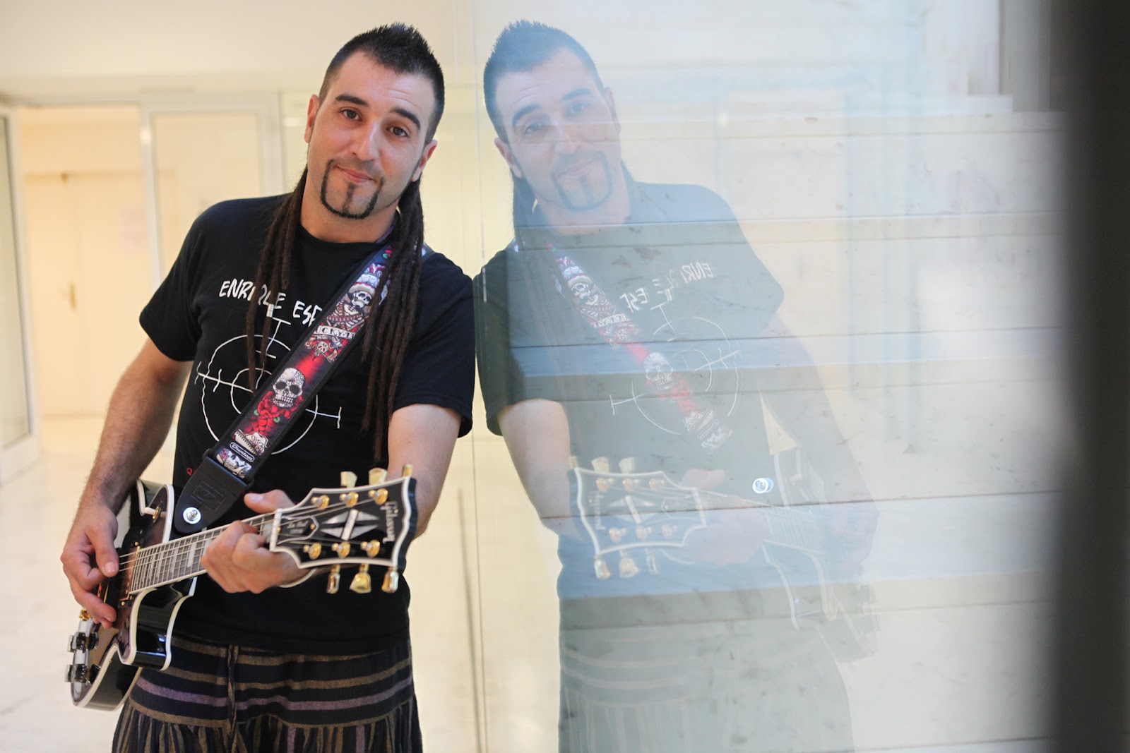 Fotografía promocional de Enrique Espera