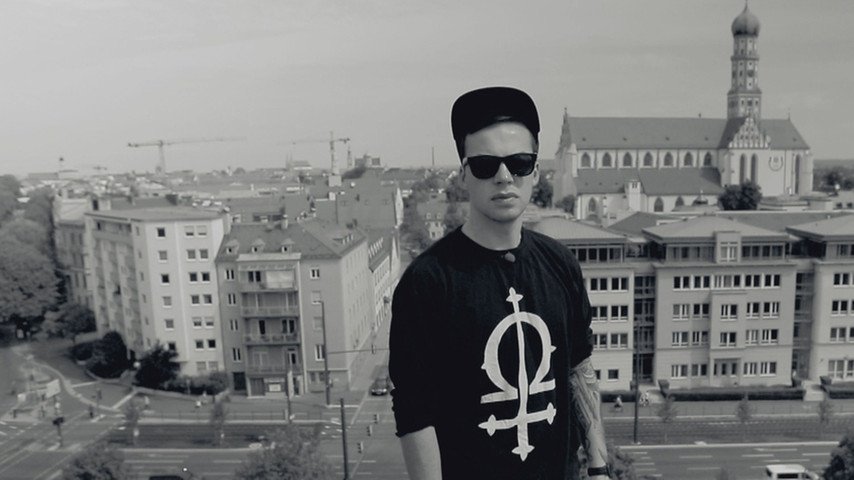 Promotional photograph of eRRdeKa.