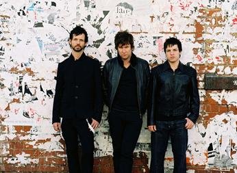 Promotional photograph of Eskimo Joe.