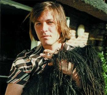 Promotional photograph of Evan Dando.