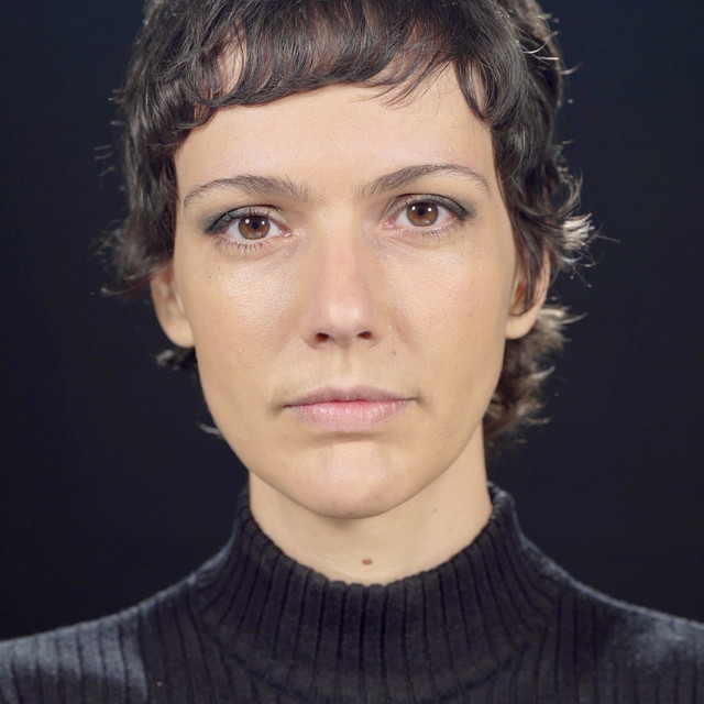 Fotografía promocional de Fabienne Debarre