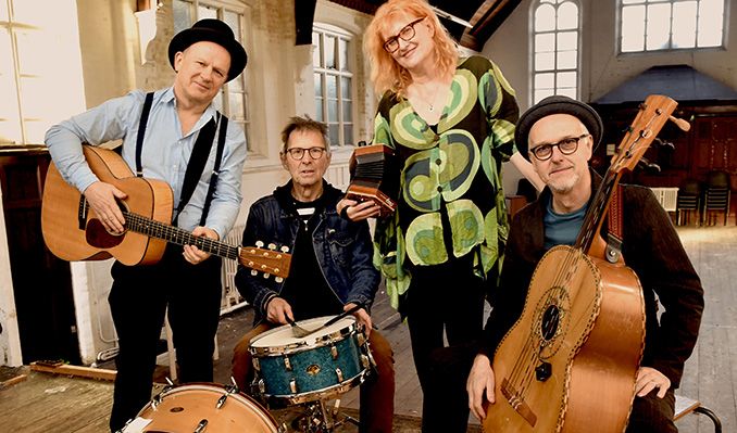 Fotografía promocional de Fairground Attraction