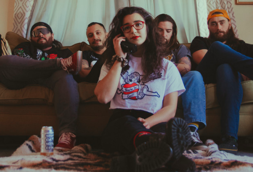 Fotografía promocional de Family Dinner