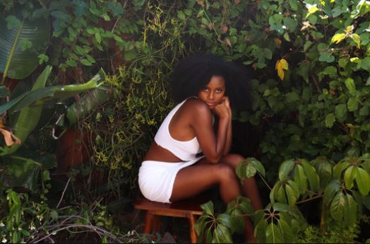 Fotografía promocional de Fana Hues