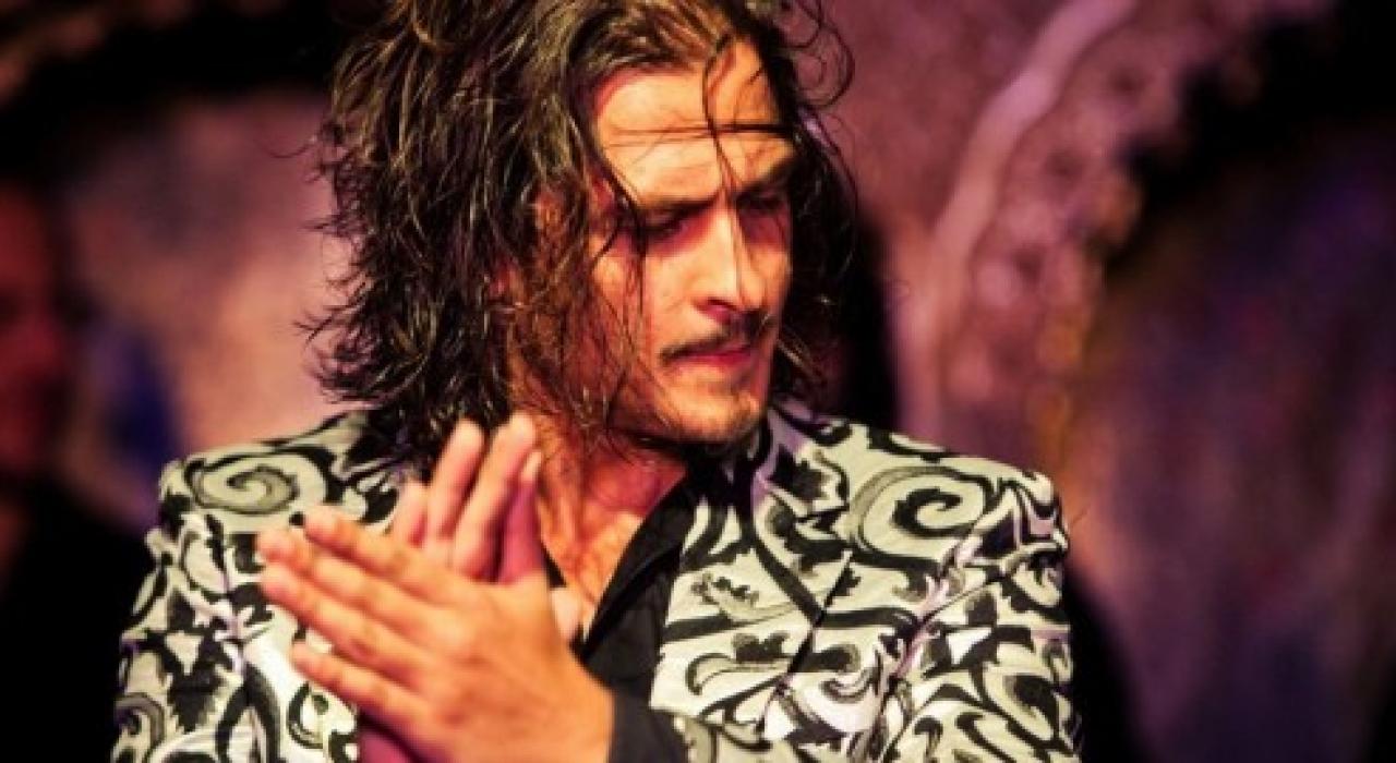 Fotografía promocional de El Farru