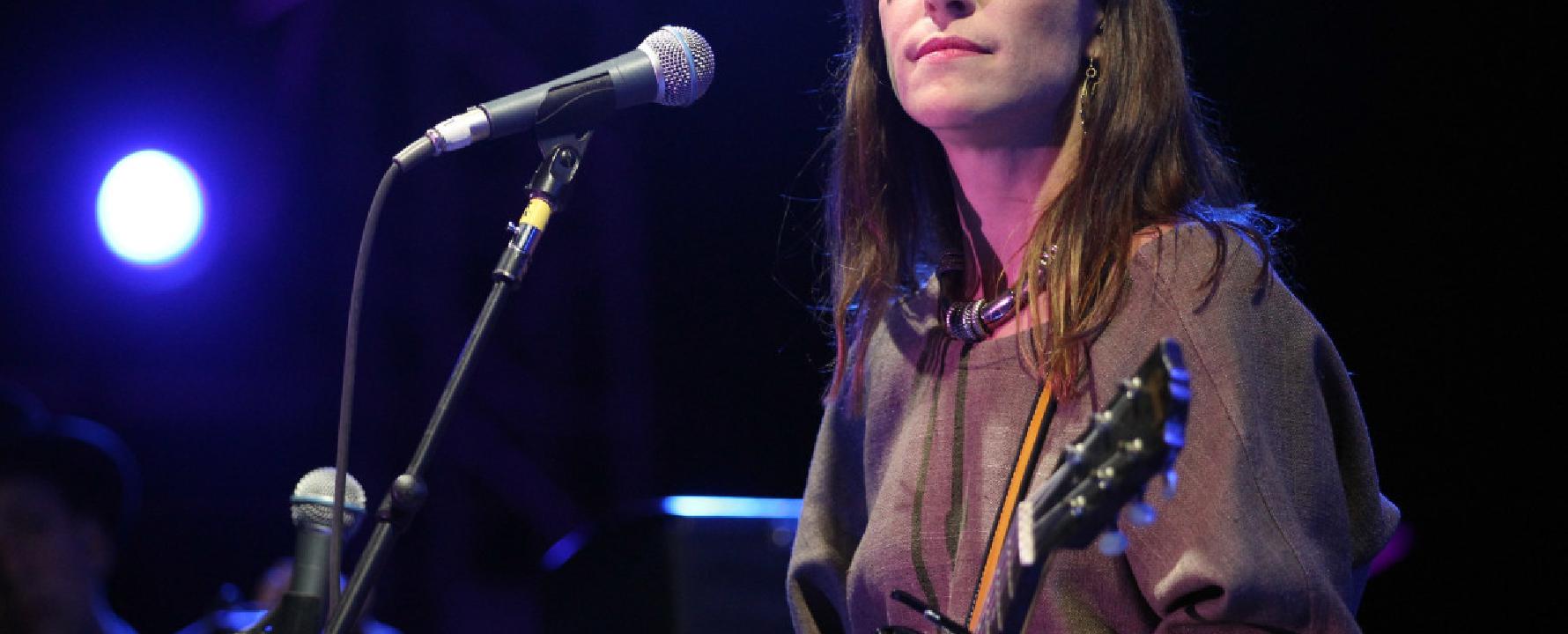 Promotional photograph of Feist.