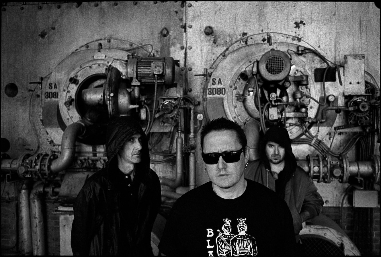 Promotional photograph of Fermin Muguruza eta The Suicide Western Culture.