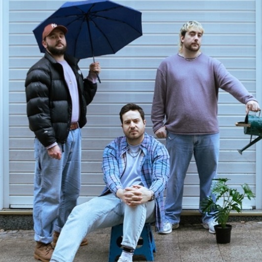 Fotografía promocional de FINTA