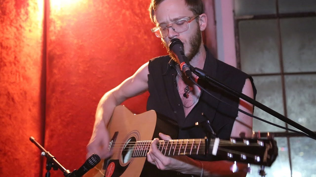 Promotional photograph of Concierto de Fish Narc + Gag en Chicago.