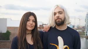 Fotografía promocional de Flora Cash