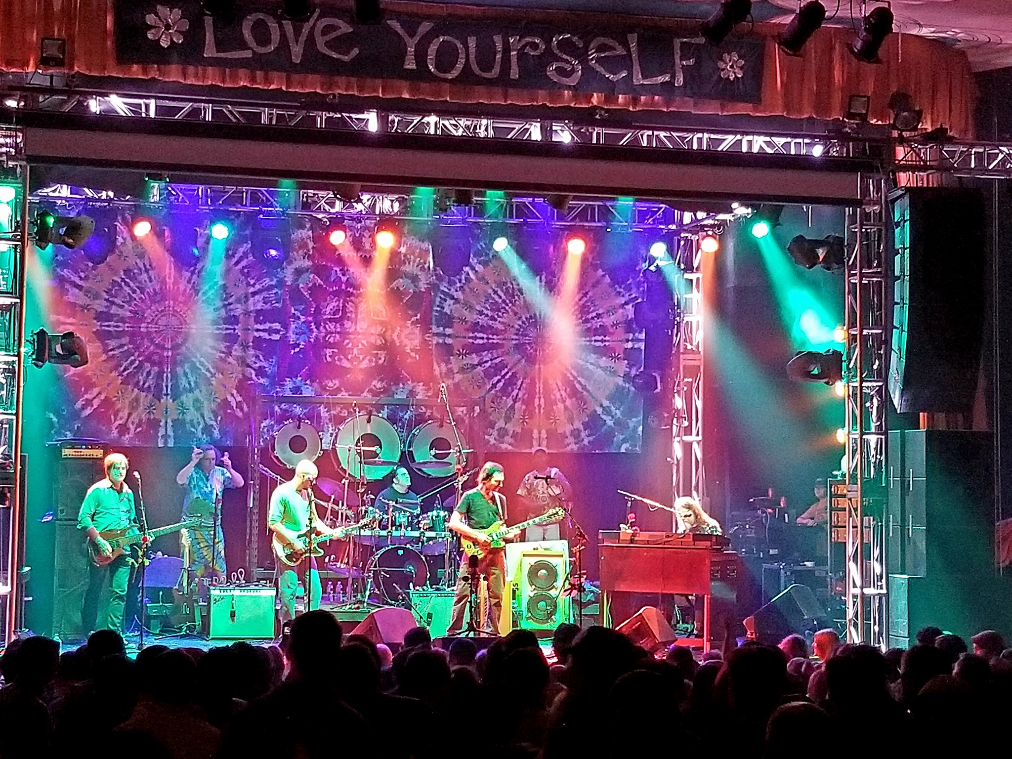 Fotografía promocional de Concierto de Forgotten Space en Dallas